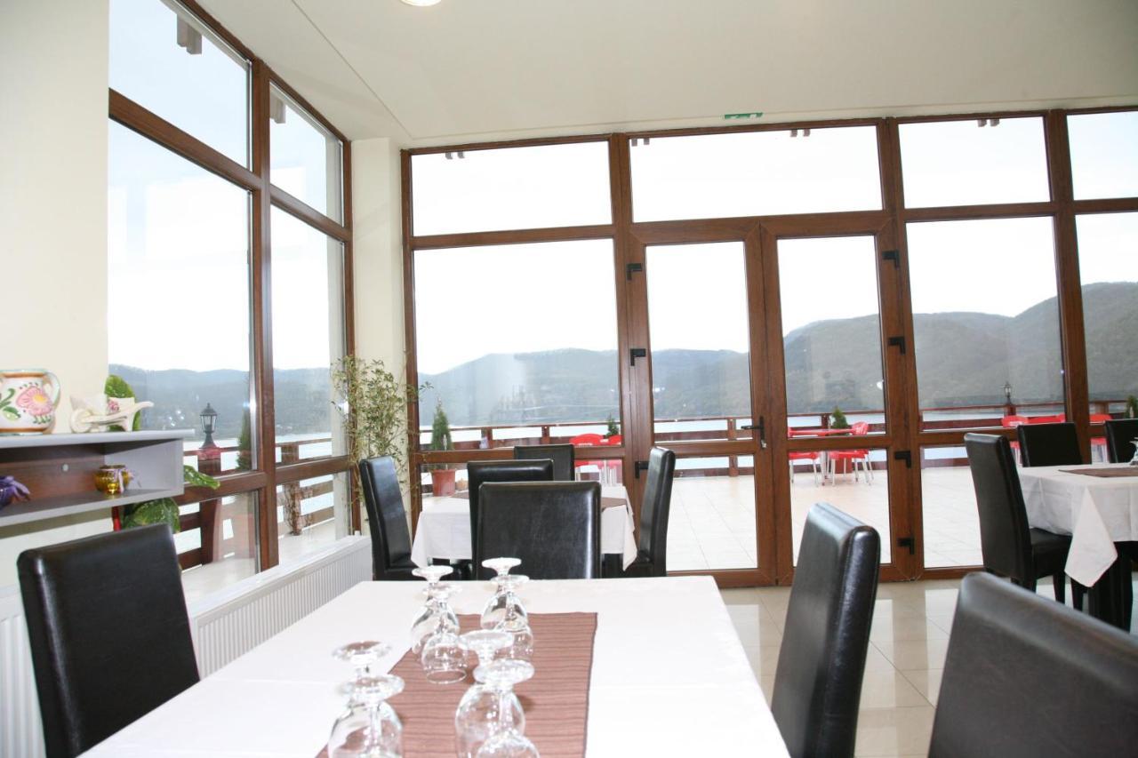 Pensiunea Belvedere Cincis Exterior foto